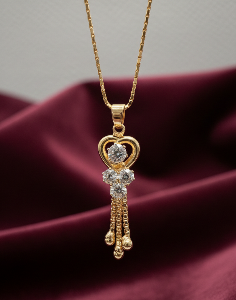 Le Cœur des Trois Grâces — Collier Triple Pendentif — Édition Unique 1-sur-1